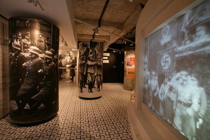 Schindler's Factory Guided Tour in Krakow & skip the line ticket - Why the guide matters so much
