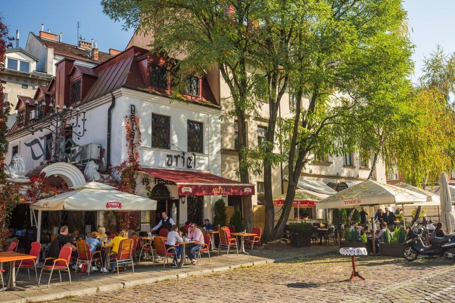 Schindler's Factory & Kazimierz Jewish Quarter Tour - The Old Synagogue and Szeroka Street