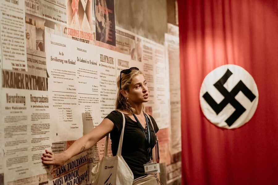 Schindler's Factory Museum in Krakow - Guided Tour - Entering Krakow under Nazi occupation