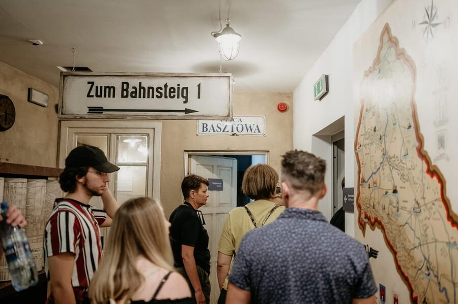 Schindler's Factory Museum in Krakow - Guided Tour - Seeing Schindler’s role in context