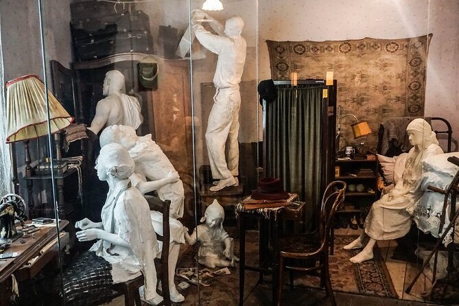Schindler's Factory Private Guided Tour in English - What the guide can make or break