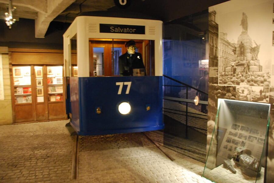 Schindler's Factory Skip-the-line Guided Tour with Options - Practical museum rules that affect your visit