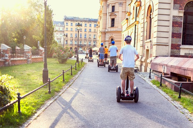 Segway Tour Warsaw: Full Tour - 3-Hours of Magic! - Starting at Chmielna Street with hands-on training