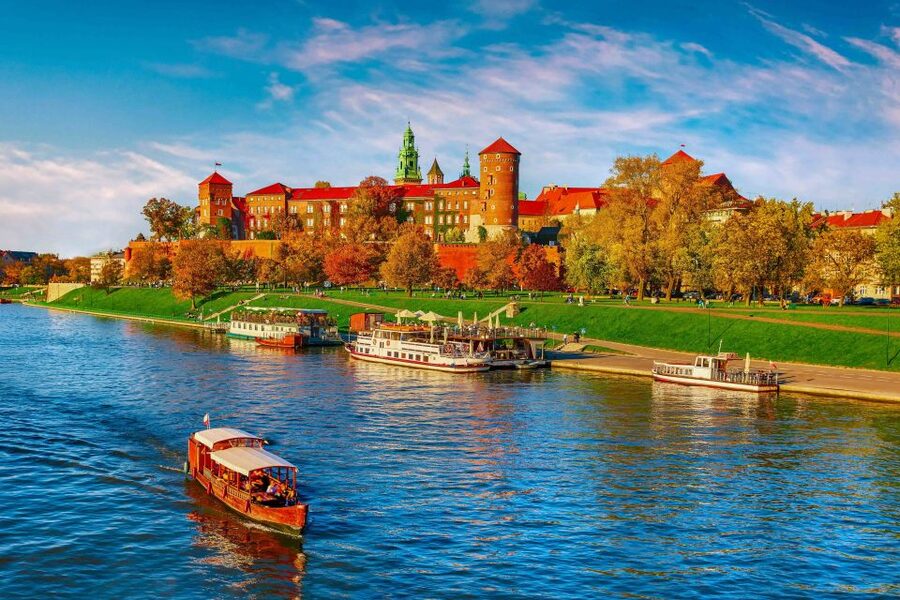 Skip-the-Line Wawel Castle Chambers Private Tour - Should you book the two, three, or four-hour option?