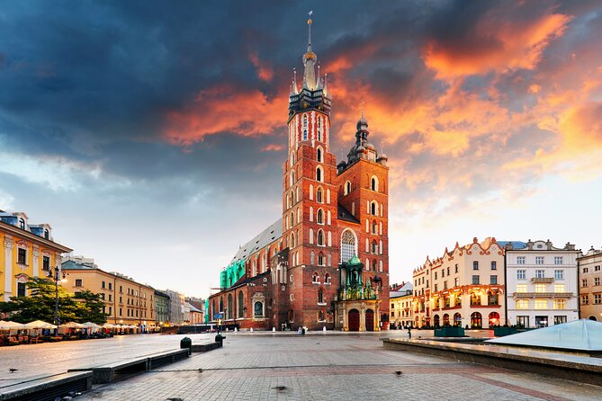 Small-group Rynek Underground Museum Guided Tour in Krakow - What you see in the 90-minute museum visit