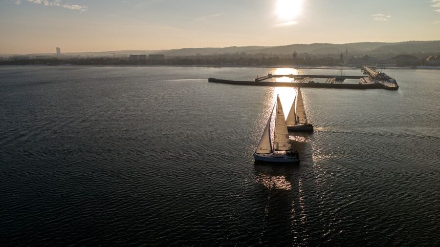 Sopot: Sunset Yacht Cruise with Welcome Drink - Who should choose this cruise?