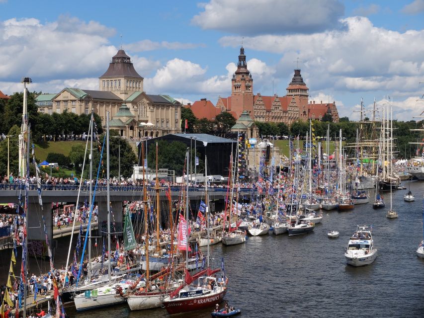 Szczecin: Old Town Highlights Private Walking Tour - Why Szczecin works so well on foot