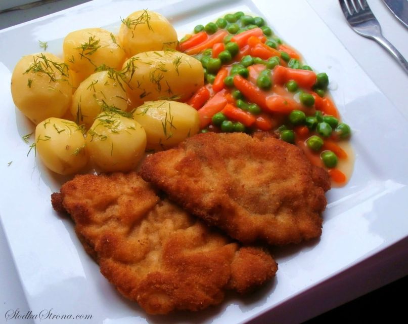Szczecin: Private Traditional Polish Food Tour - The Old Town walk and the value of a private guide