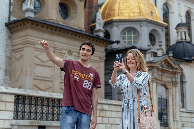 The Heart of Krakow: Old Town & Wawel Castle Private Tour - Wawel Royal Castle is the final landmark