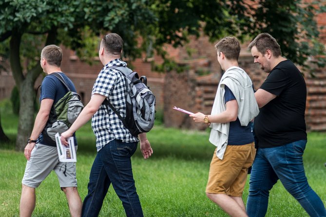 Undercover City Games: Warsaw - Rain, paper clues, and a sensible backup plan