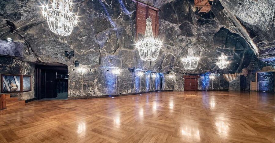 Unesco List; Wieliczka Salt Mine Half-Day Tour from Kraków - The first 380 steps underground