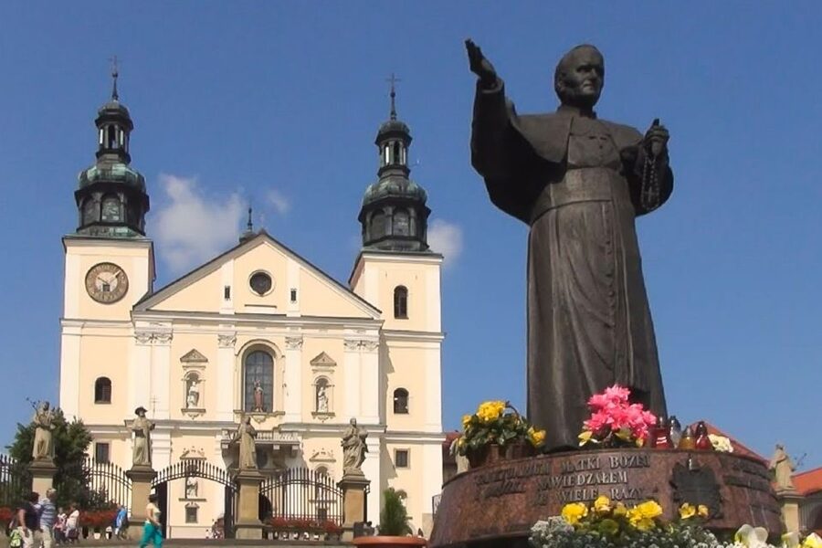 Wadowice, Kalwaria and Lagiewniki: John Paul II Tour - Wadowice: where Karol Wojtyła’s story starts