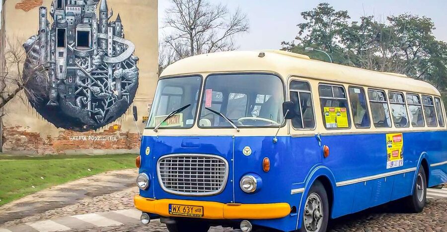 Warsaw: 2.5-Hour Dark Side - Praga District by a Retro Bus - The retro bus is part of the experience