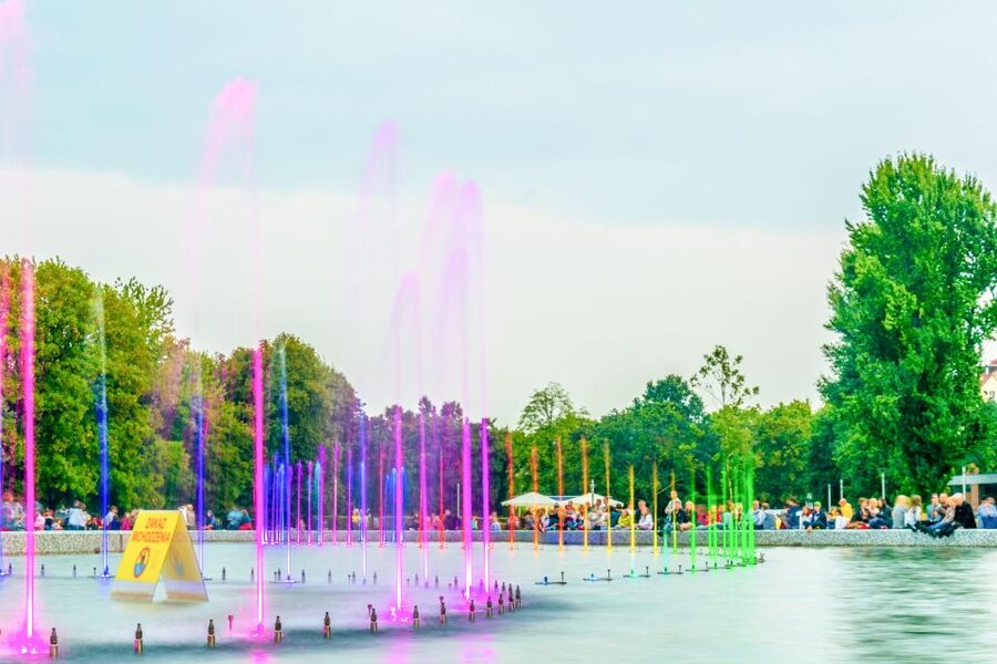 Warsaw: 3-Hour Guided City Highlights Tour by Segway - Three hours on two wheels