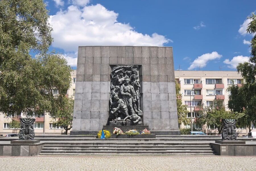 Warsaw: 3-Hour Panoramic City Bus Tour with Pickup - Seeing the Royal Castle and St. John’s Cathedral
