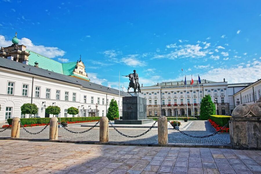 Warsaw: 3-Hour Panoramic City Bus Tour with Pickup - Walking the Old Town and the Barbican