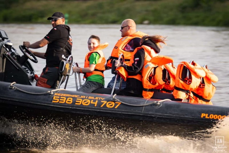 Warsaw: Adrenaline Ride on the Vistula River (Wisła) - Why this Vistula ride feels different from a regular river cruise