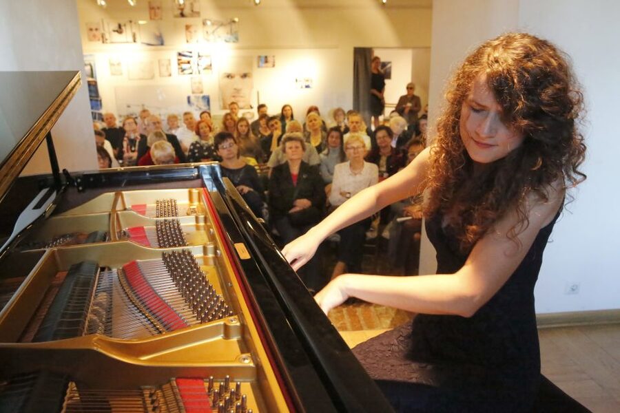 Warsaw: Chopin Concert in the Old Town - A one-hour program with a short intermission