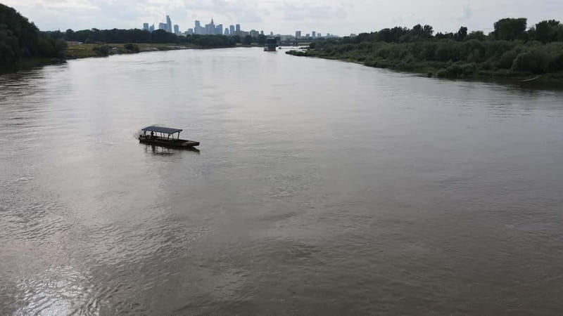 Warsaw: cruise on the Vistula - The route from Łazienkowski Bridge to PGE Narodowy