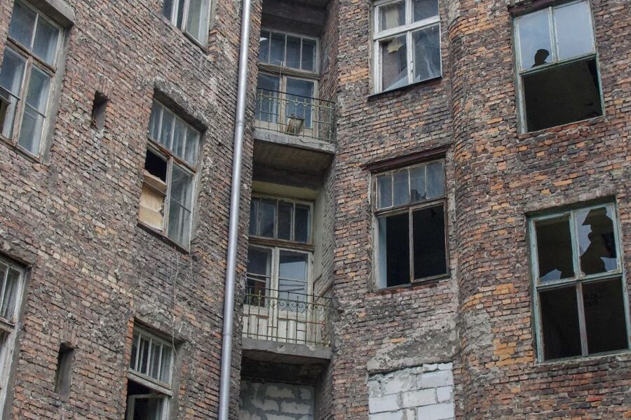 Warsaw: Ghetto, Jewish Cemetery & POLIN Museum Private Tour - The Monument to the Ghetto Heroes and Mila 18
