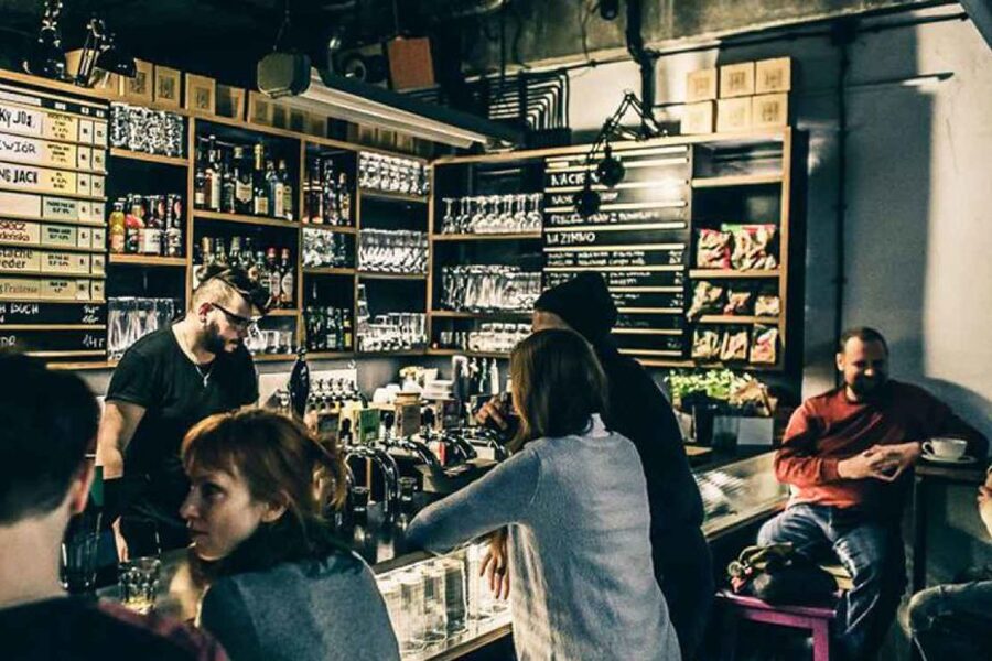 Warsaw: Guided Craft Beer Tour - The private-group advantage