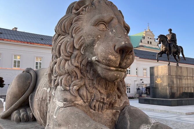 Warsaw History and Reality Walking Tour - St. Anne’s Church and Castle Square