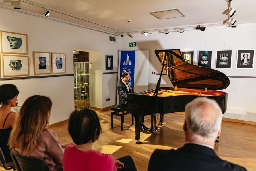 Warsaw: Live Chopin Piano Concert - Why Chopin sounds right in Warsaw