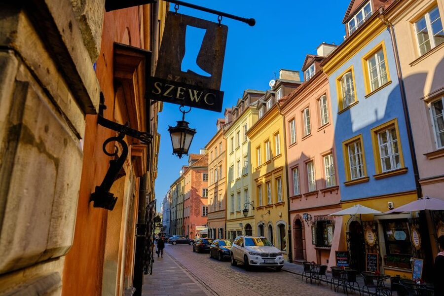 Warsaw: Old and New Town Private Walking Tour - Starting at Sigismund’s Column and Castle Square