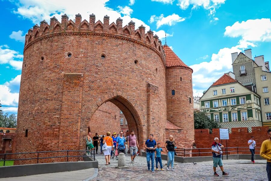 Warsaw: Old Town Highlights Walking Tour in English - Why this Warsaw walk works so well