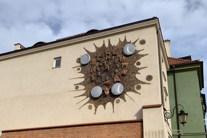 Warsaw's Old Town A Self-Guided Audio Tour - Castle Square again and the route’s historical rhythm