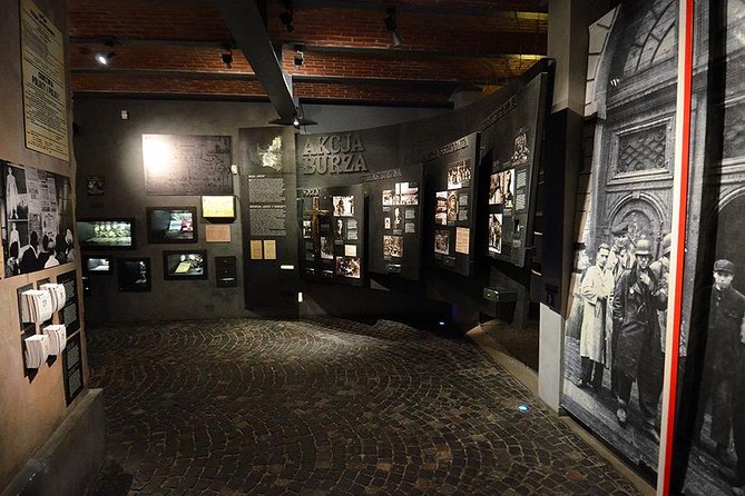 Warsaw Uprising Museum (1944) + POLIN Museum: PRIVATE TOUR /inc. Pick-up/ - Who will get the most from this visit