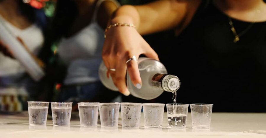 Warsaw: Vodka Tour - Learning to taste vodka instead of simply drinking it
