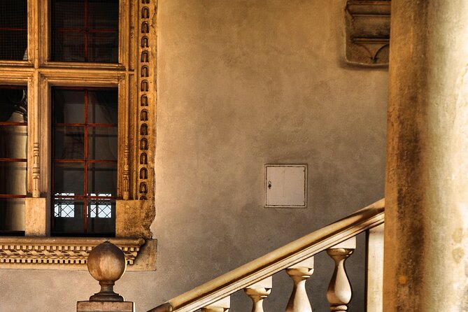 Wawel Castle and Cathedral Guided Walking Tour in Kraków - My verdict on the two-hour route