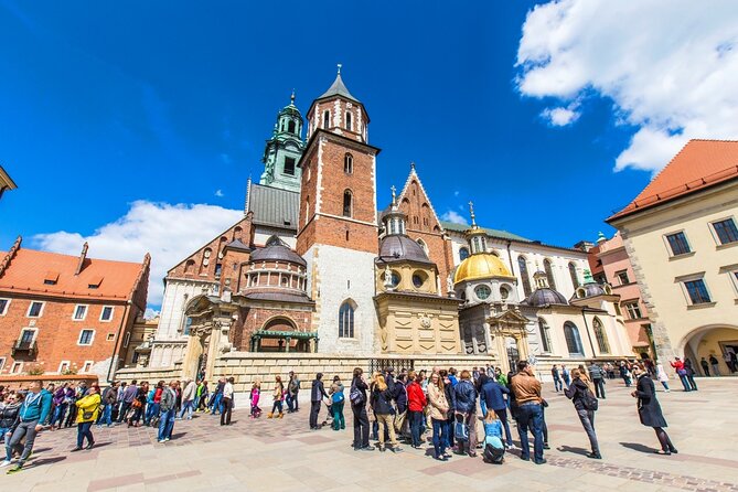 Wawel Castle and Cathedral with St Mary Basilica tour - Inside Wawel Royal Castle