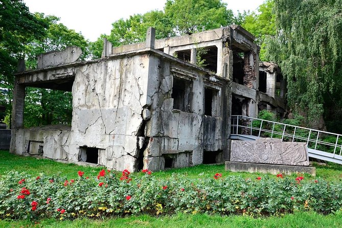 Westerplatte - 2h private trip by luxury car| - Why Westerplatte deserves two hours