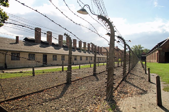 Wheelchair accessible PRIVATE transfer to Auschwitz - Birkenau - Why a private transfer makes this difficult visit easier