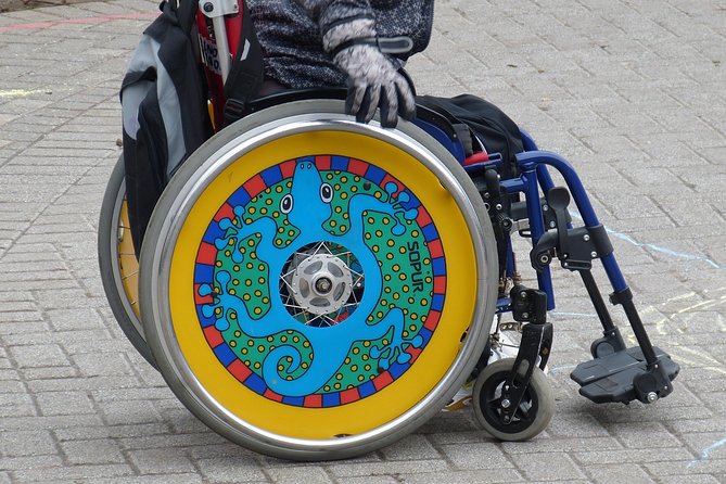 Wheelchair accessible PRIVATE transfer to Auschwitz - Birkenau - What the $295.87 group price means