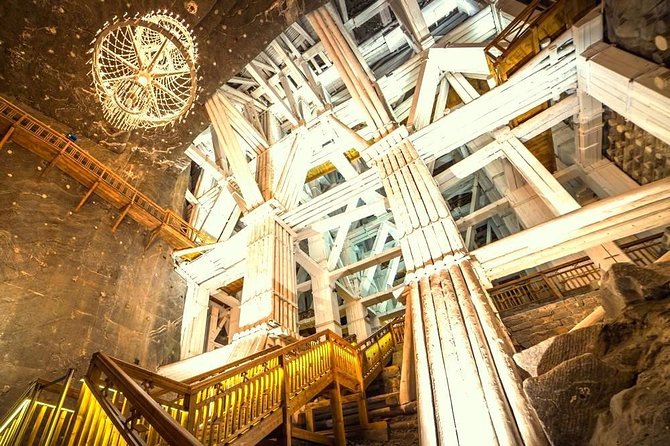 Wieliczka Salt Mine Guided tour from Krakow with a private car - Entering Wieliczka and starting 64 meters below ground