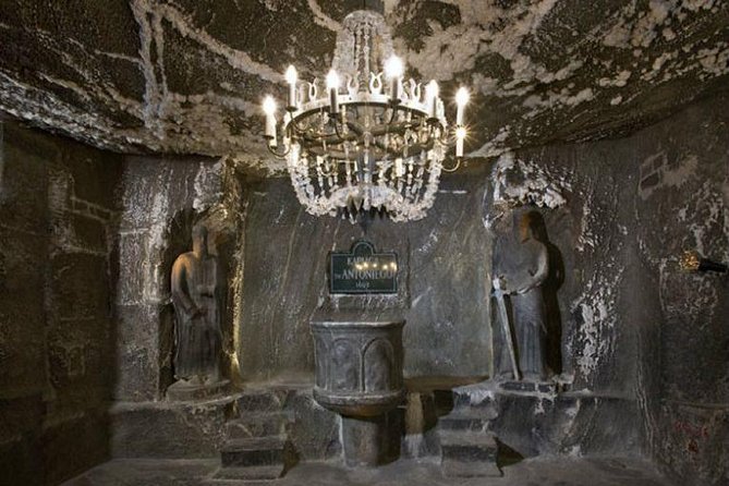 Wieliczka Salt Mine Guided Tour with Hotel Transfers - The 800-step descent into the mine