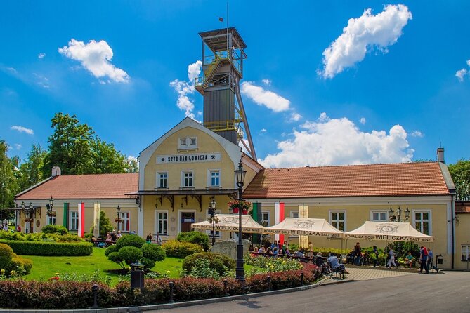 Wieliczka Salt Mine - Private Tour from Krakow - Why Wieliczka Salt Mine is worth half a day