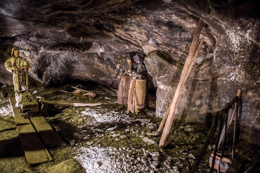 Wieliczka Salt Mine Tour Including Hotel Pick-Up - From your Kraków hotel to the mine entrance