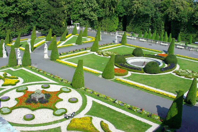 Wilanów Royal Palace + Polish Vodka Museum: SMALL GROUP /inc. Pick-up/ - Pickup, transport, and the four-hour schedule