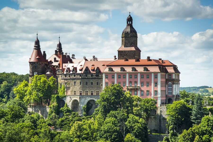 Wroclaw: Lower Silesia, Ksiaz Castle & Church of Peace Tour - A short walk through Świdnica’s Market Square