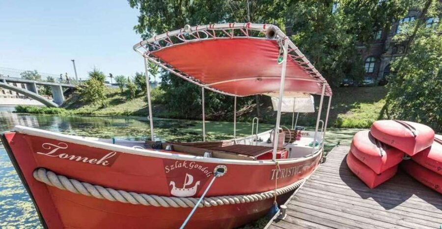 Wroclaw: Old City Walk and Cruise with Small Gondola - Hunting for Wrocław’s small dwarves