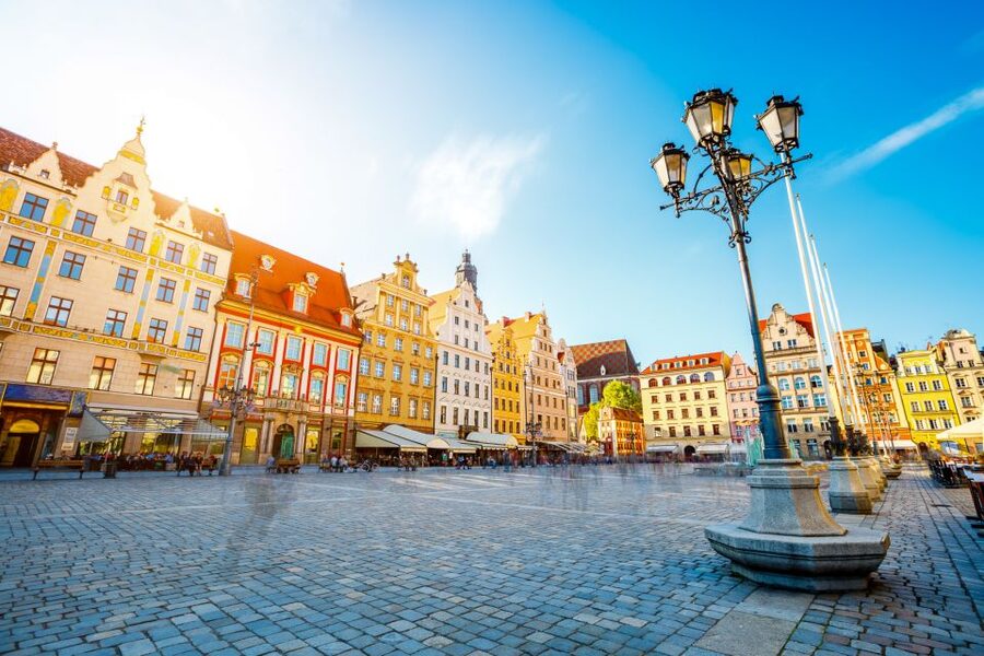 Wroclaw: Private Old Town Guided Walking Tour (2 hours) - Key points at a glance