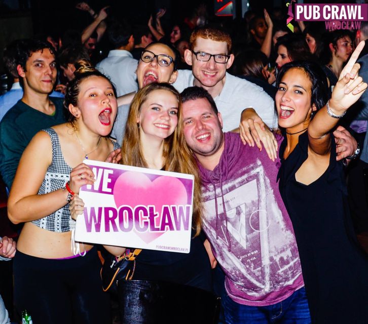 Wroclaw Pub Crawl with Free Drinks - The guides make the biggest difference